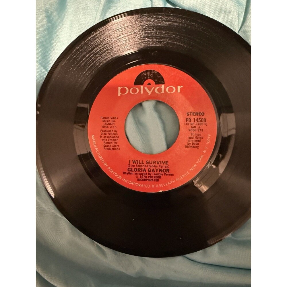 Vintage 45 RPM Vinyl Gloria Gaynor “I Will Survive” Great Condition
